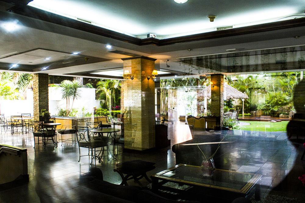 Apart Hotel Toborochi 圣克鲁斯 外观 照片