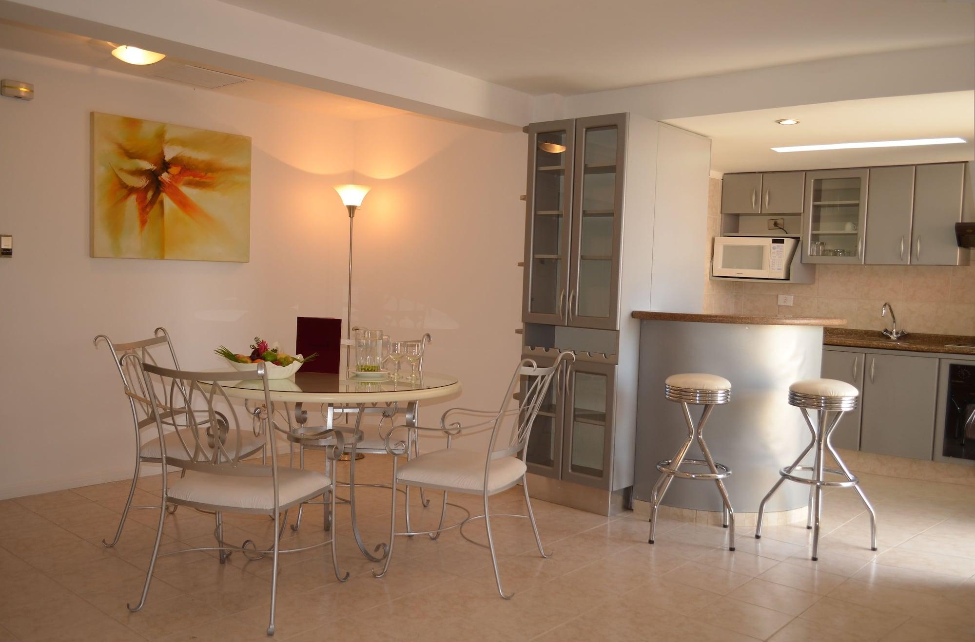 Apart Hotel Toborochi 圣克鲁斯 外观 照片