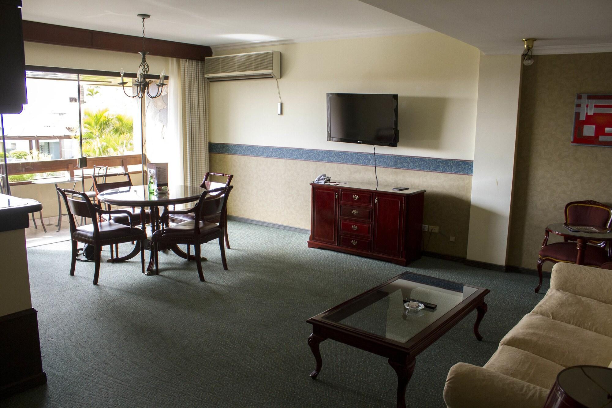 Apart Hotel Toborochi 圣克鲁斯 外观 照片