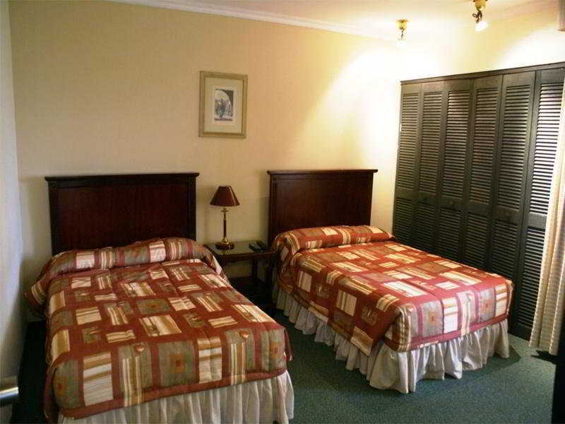 Apart Hotel Toborochi 圣克鲁斯 外观 照片